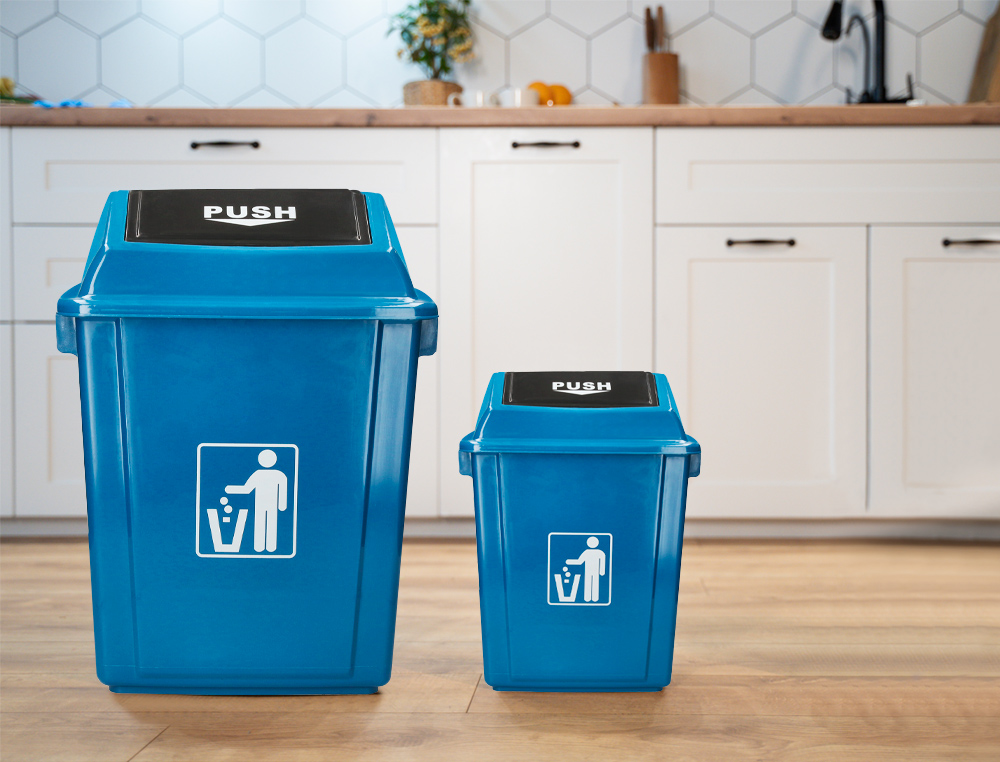 PAPELERA CONTENEDOR Q-CONNECT PLASTICO CON TAPA DE BALANCIN 58 LITROS 470X330X760 MM AZUL